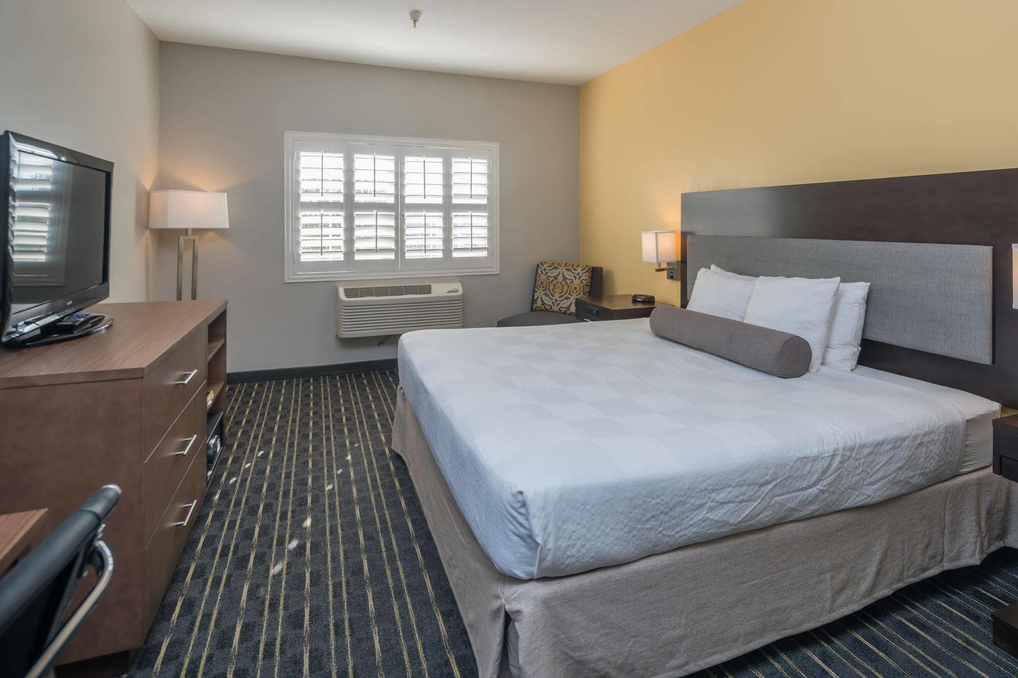 Hotel Aura Sfo Airport Free Shuttle San Bruno Luaran gambar